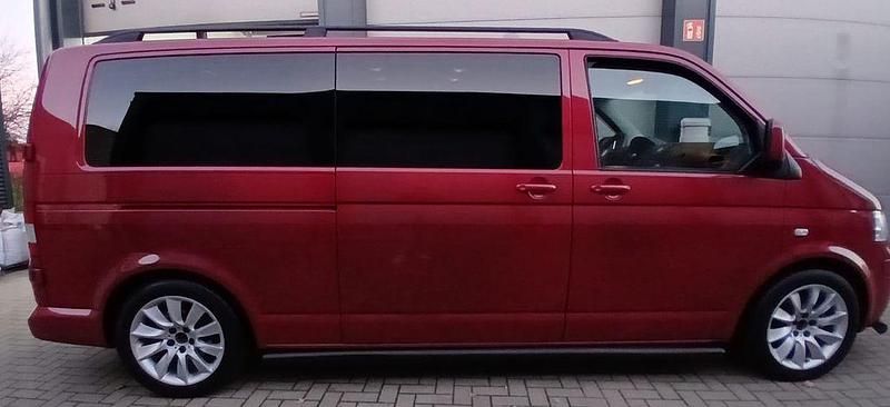 Rot Gebraucht 2006 VW T5 Van | 8.900 € (Fairer Preis) - Bild 1/4