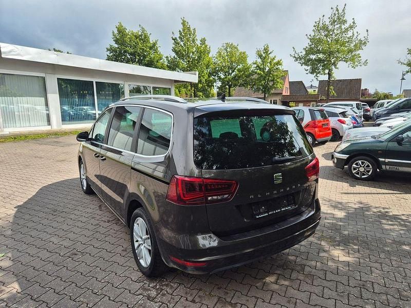 Gebraucht Seat Alhambra Style 184 PS (135 kW) 2016 Braun Van / Kleinbus