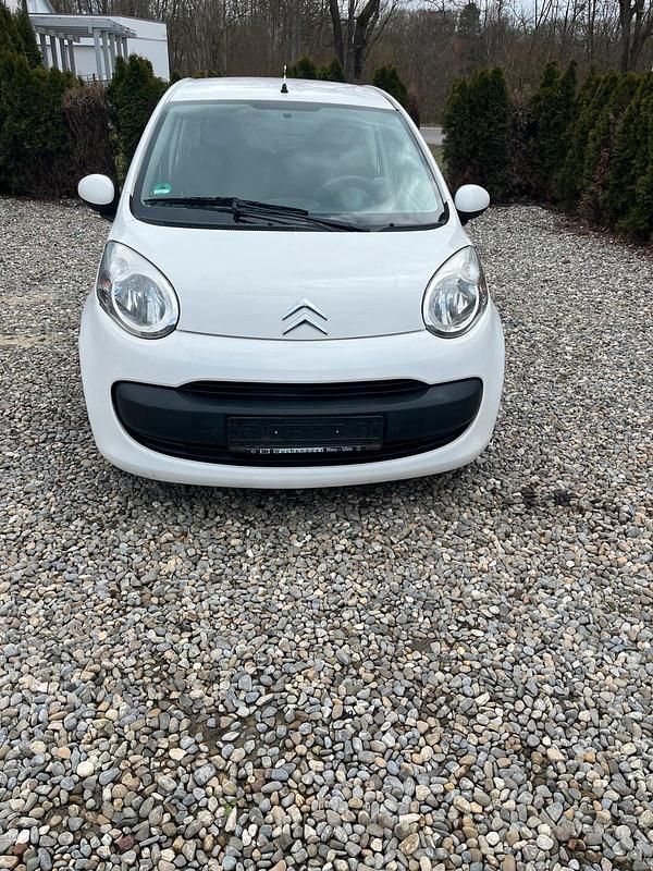 Gebraucht Citroën C1 68 PS (50 kW) 2008 Weiß Kleinwagen