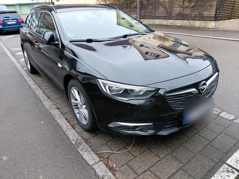 Gebraucht Opel Insignia 167 PS (122 kW) 2018 Schwarz Kombi