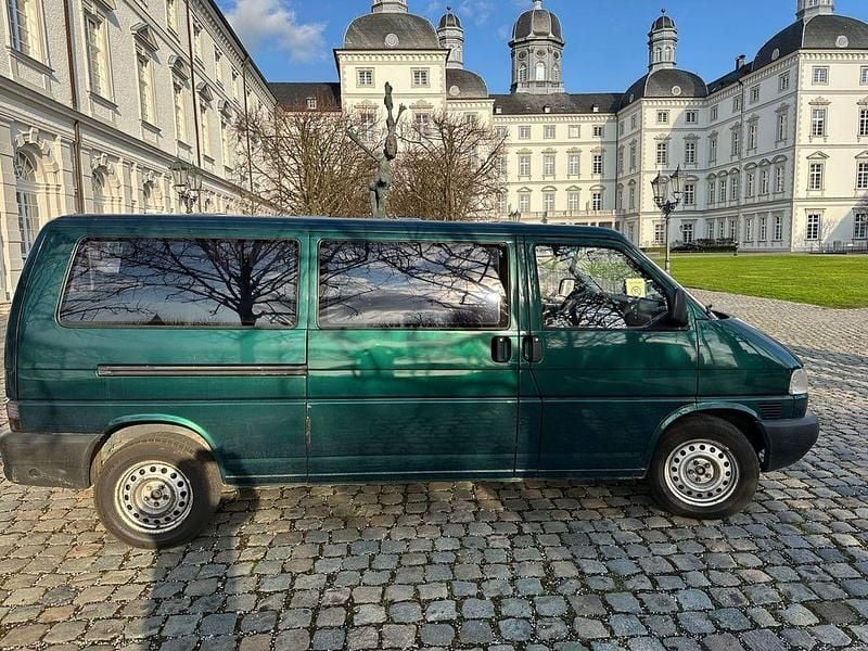 Gebraucht VW T4 204 PS (150 kW) 2001 Grün Van