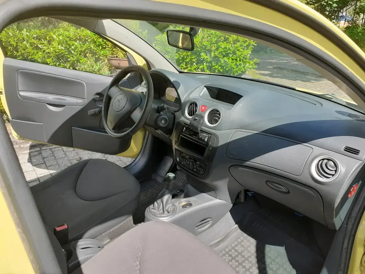 Gebraucht Citroën C2 55 PS (40 kW) 2008 Gelb Kleinwagen