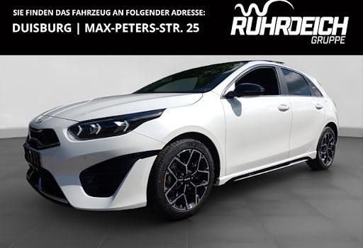 Neu Kia Ceed GT-Line 150 PS (110 kW) 2025 Weiß Kleinwagen
