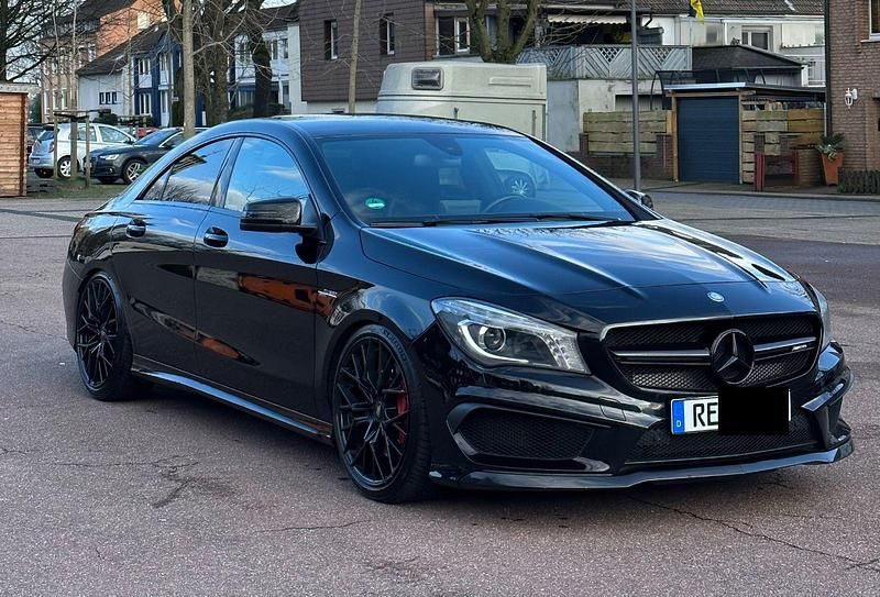 Gebraucht Mercedes CLA45 AMG AMG 381 PS (280 kW) 2015 Schwarz Coupé