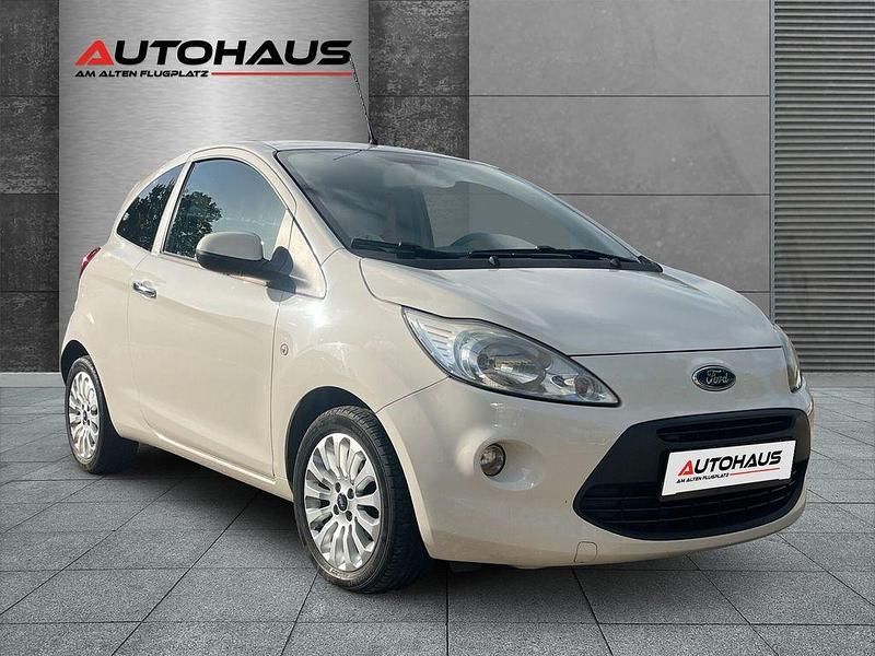 Weiß Gebraucht 2011 Ford Ka Titanium Kleinwagen | 2.890 € (Fairer Preis) - Bild 1/4