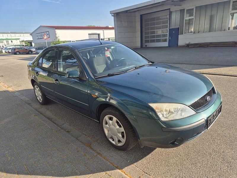 Grün Gebraucht 2002 Ford Mondeo Ambiente Limousine | 2.200 € (Fairer Preis) - Bild 1/4