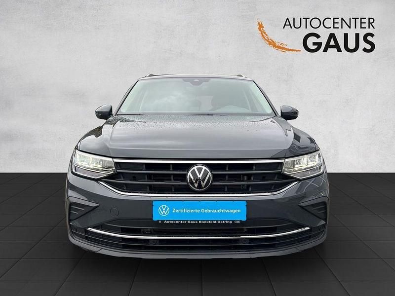 Gebraucht VW Tiguan Move 150 PS (110 kW) 2024 Grau SUV