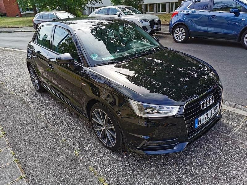 Gebraucht Audi A1 Sportback Sport 95 PS (69 kW) 2017 Schwarz Kleinwagen