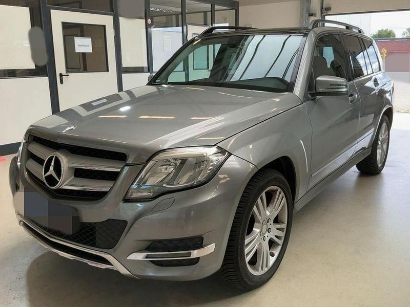 Palladiumsilber Gebraucht 2015 Mercedes GLK350 SUV | 21.880 € (Fairer Preis) - Bild 1/4