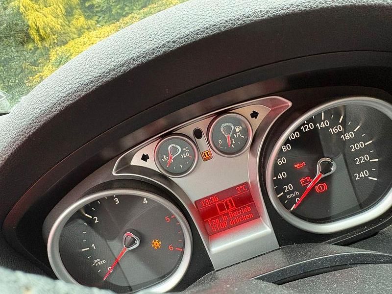 Gebraucht Ford Kuga Titanium 136 PS (100 kW) 2010 Schwarz SUV