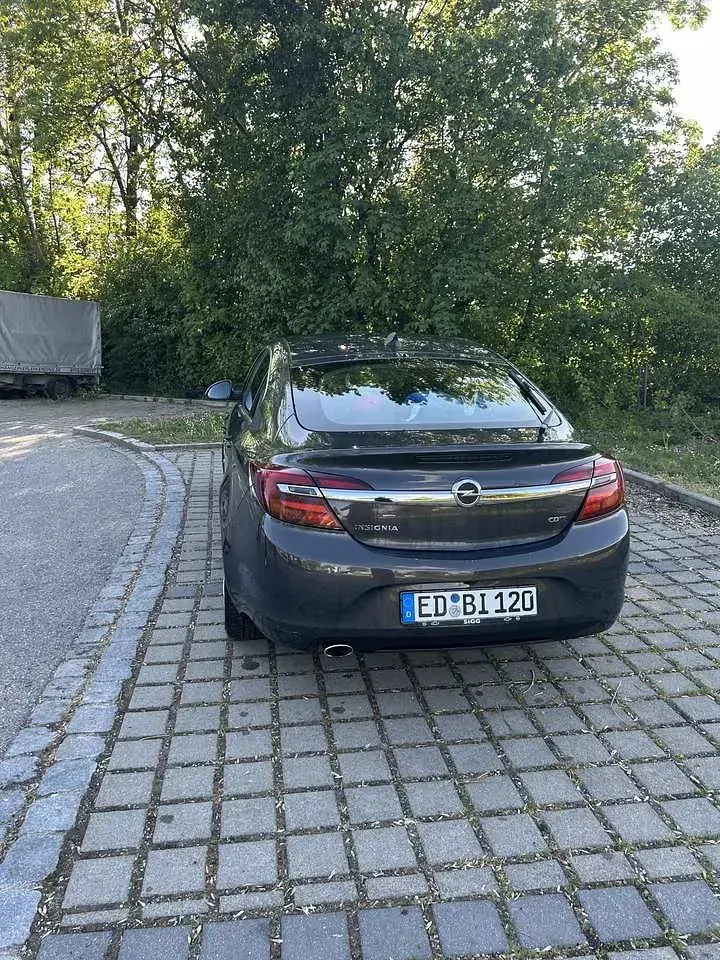 Gebraucht Opel Insignia Innovation 170 PS (125 kW) 2015 Grau Limousine