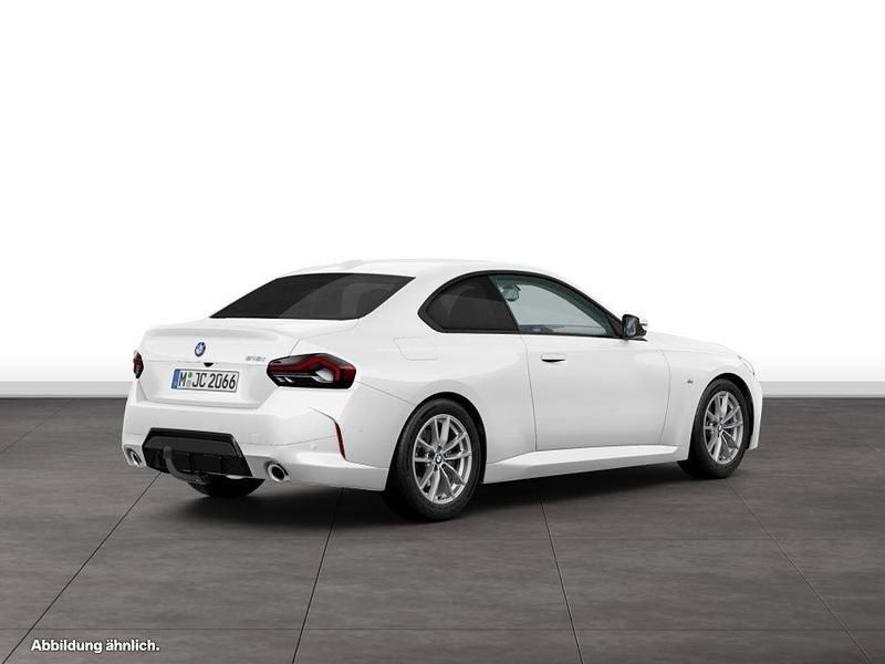 Gebraucht BMW 218 Shadowline 156 PS (114 kW) 2025 Alpinweiss Coupé