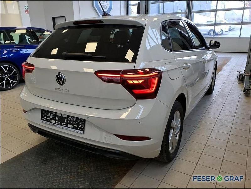 Gebraucht VW Polo Style 95 PS (69 kW) 2023 Grau Kleinwagen