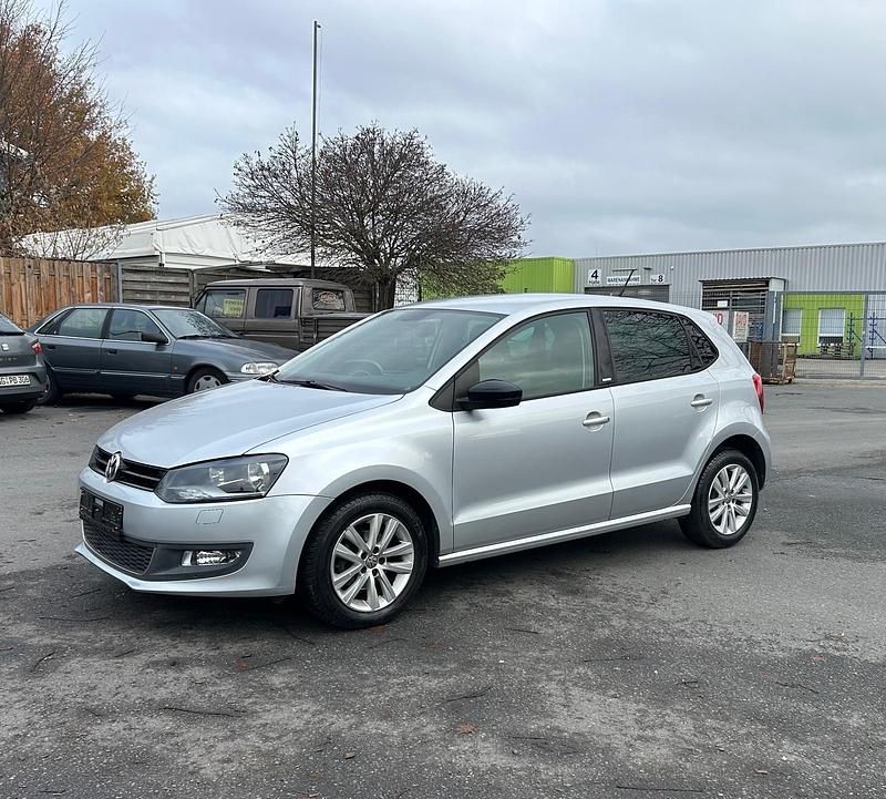 Schwarz Gebraucht 2011 VW Polo R-line Limousine | 5.000 € (Guter Preis) - Bild 1/4