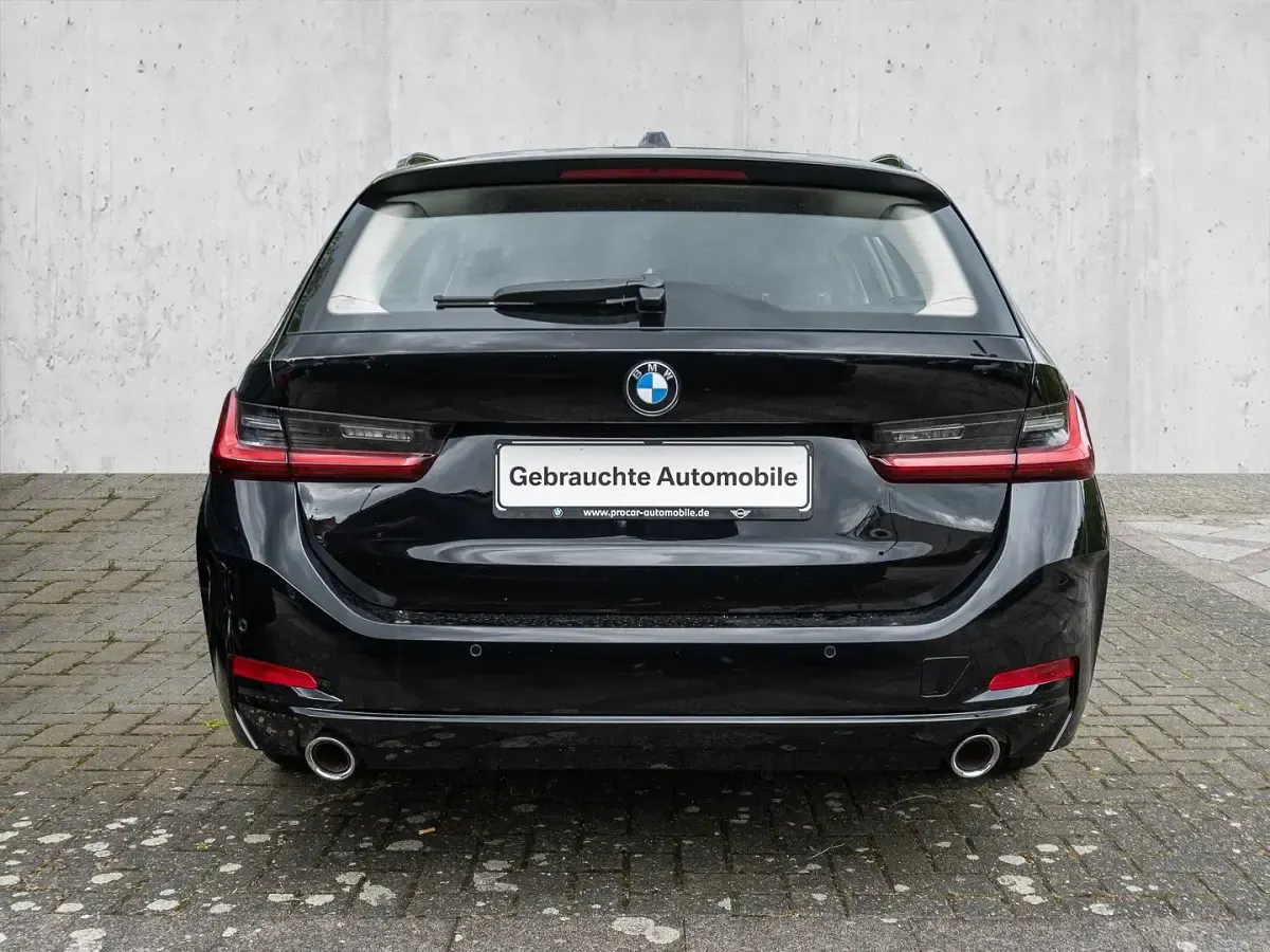 Gebraucht BMW 318 Shadowline 156 PS (114 kW) 2022 Schwarz Kombi