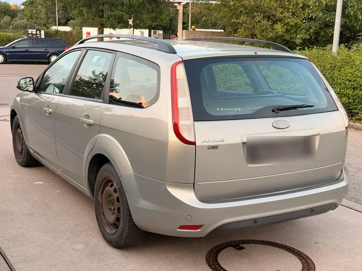 Gebraucht Ford Focus 2008 Grün Limousine