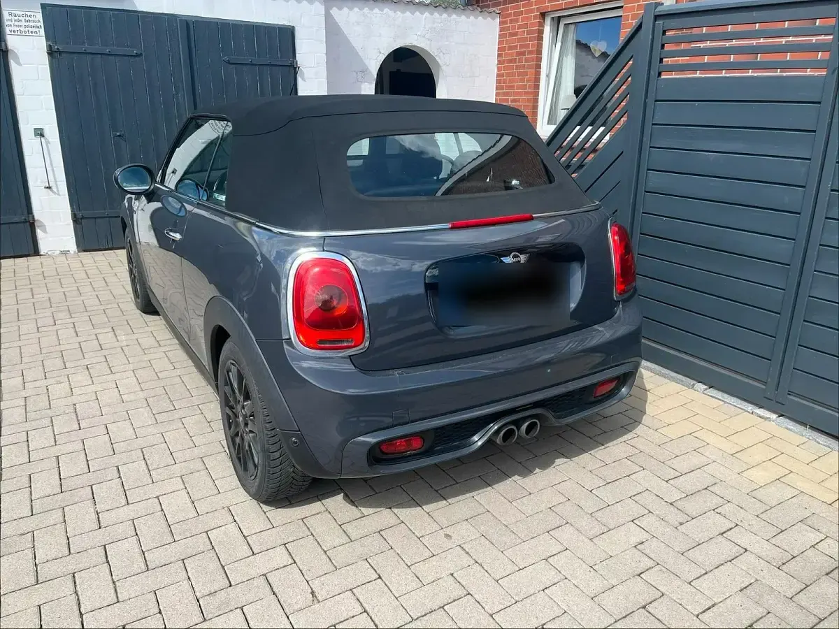 Käytetty Mini Cooper S Cabriolet 192 HP (141 kW) 2017 Harmaa Avoauto