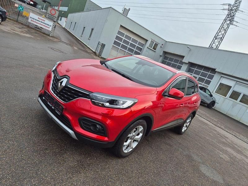 Gebraucht Renault Kadjar LIMITED 140 PS (102 kW) 2019 Rot SUV
