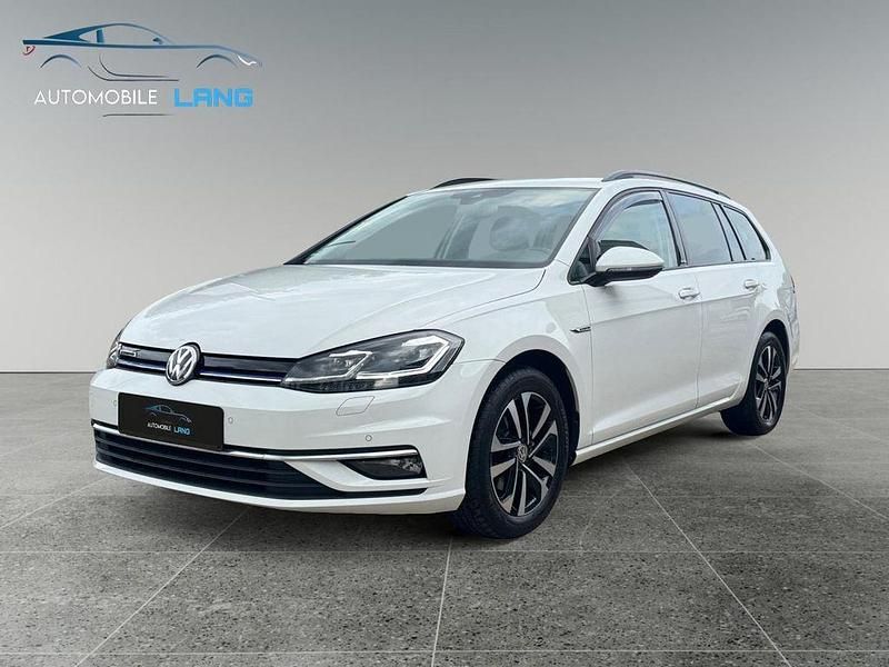 Weiß Gebraucht 2020 VW Golf VII United Kombi | 17.900 € (Guter Preis) - Bild 1/4