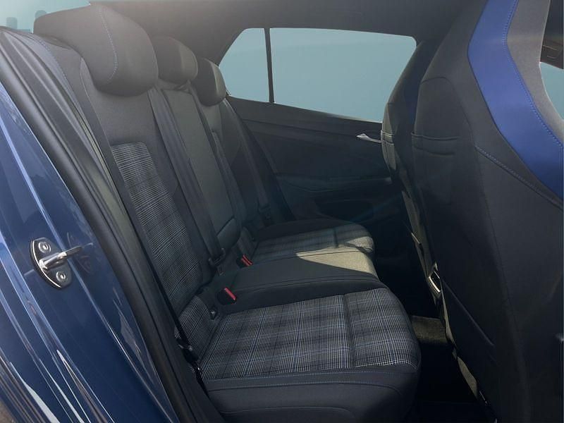 Gebraucht VW Golf VIII GTE 272 PS (200 kW) 2025 Blau Kleinwagen