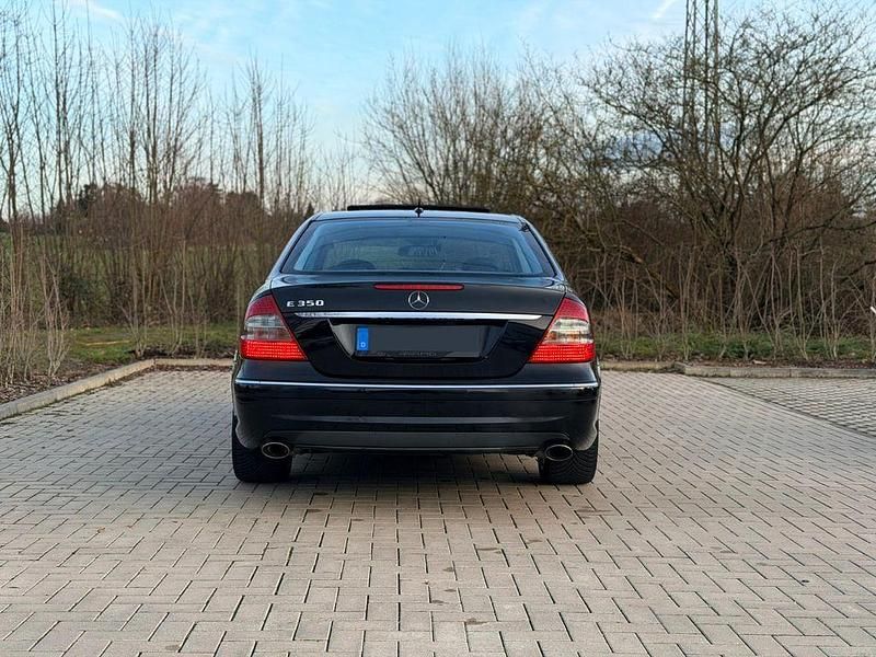 Gebraucht Mercedes E350 AMG 272 PS (200 kW) 2007 Schwarz Limousine