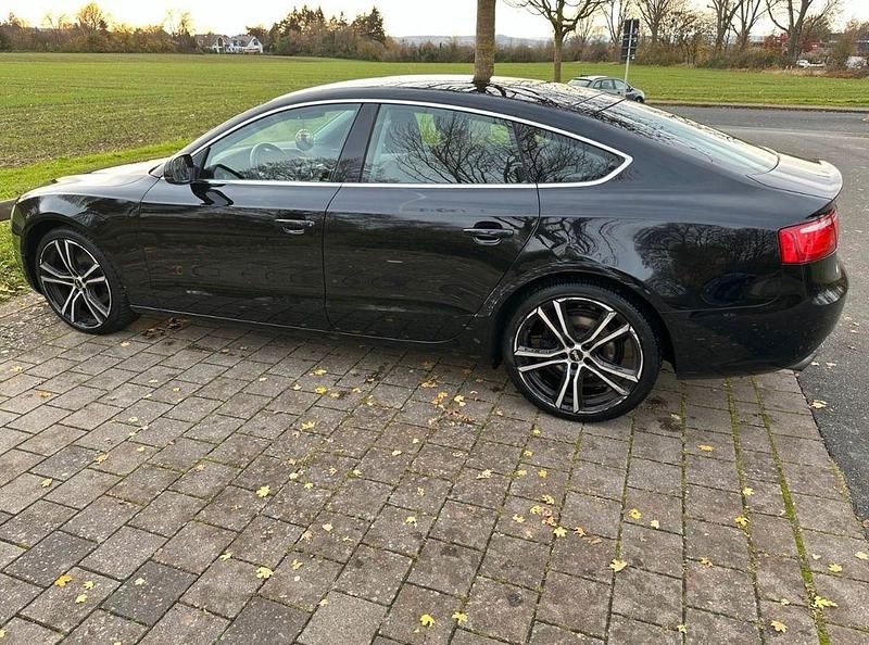 Gebraucht Audi A5 Sportback 177 PS (130 kW) 2016 Schwarz Kleinwagen