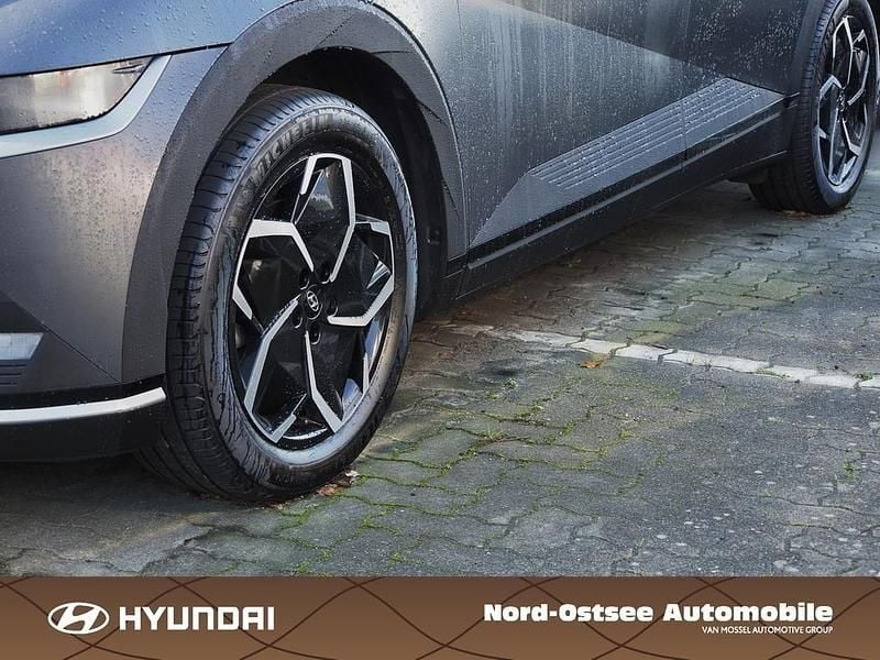 Gebraucht Hyundai Ioniq Dynamiq 125 kW (170 PS) 2023 Shooting star / mat Kleinwagen