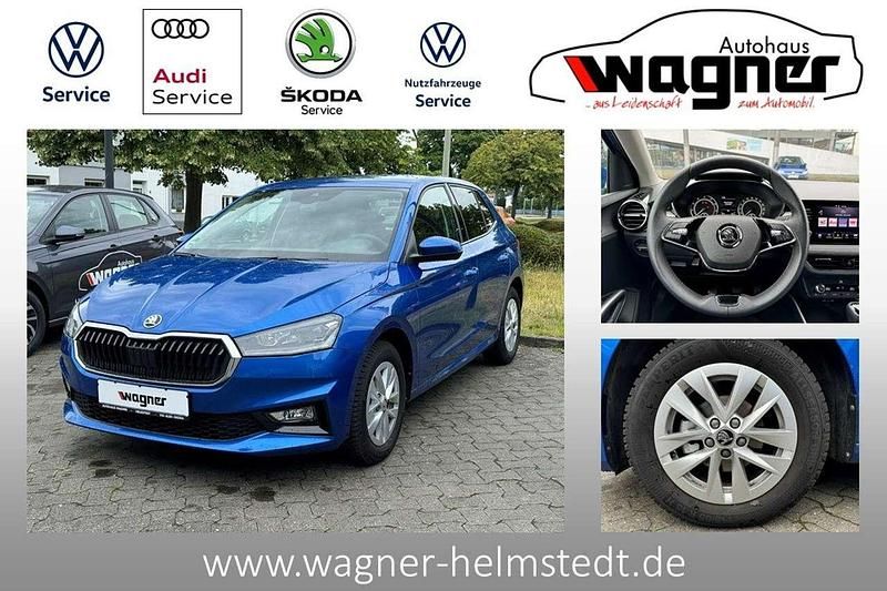 Raceblau metallic Gebraucht 2023 Skoda Fabia Style Kleinwagen | 17.490 € (Guter Preis) - Bild 1/4