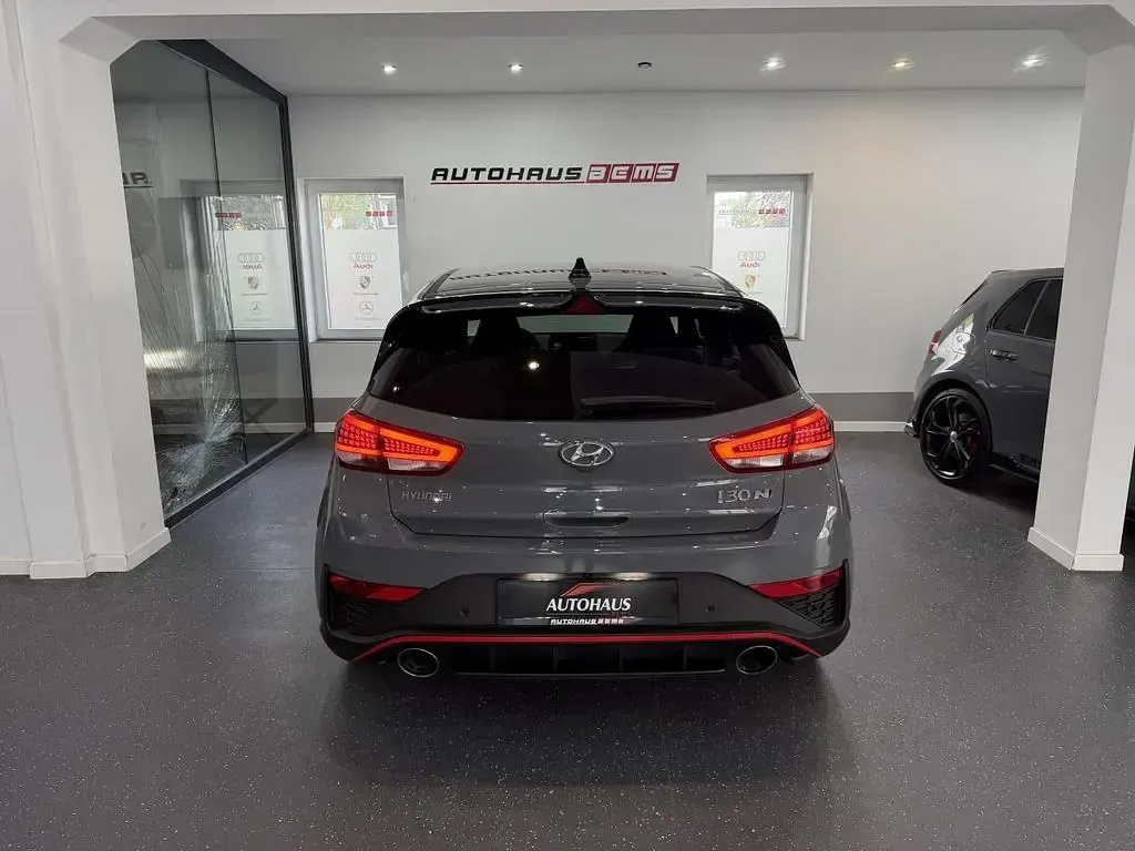Gebraucht Hyundai i30 N Performance 280 PS (205 kW) 2023 Shadow grey / sol Limousine