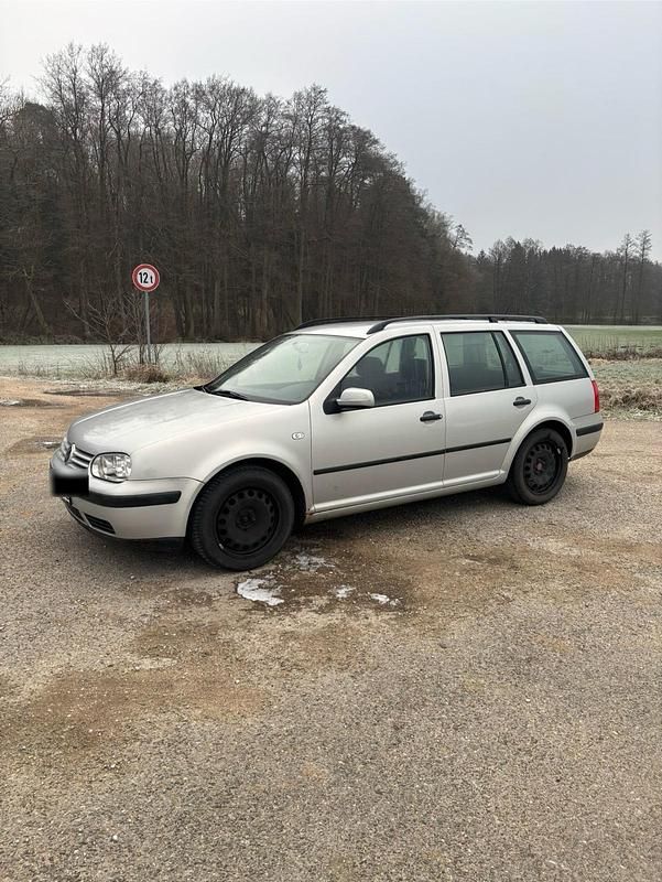 Gebraucht VW Golf IV 105 PS (77 kW) 2000 Grau Kombi