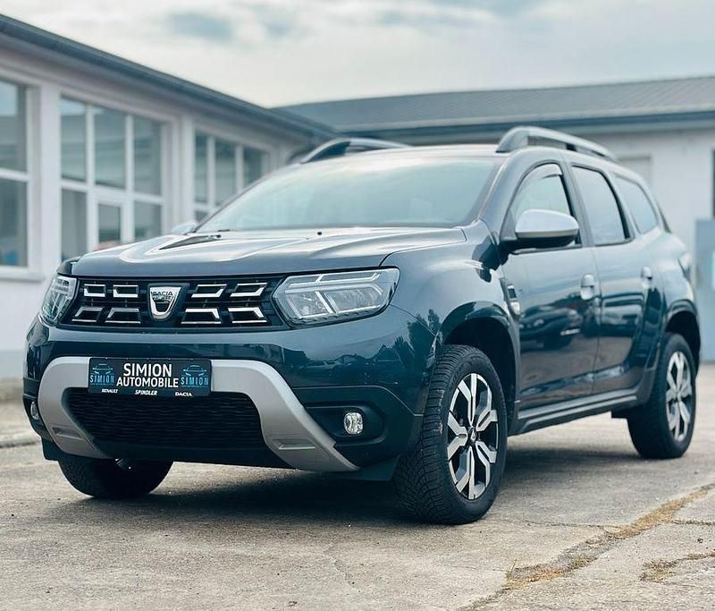 Grau Gebraucht 2022 Dacia Duster Prestige SUV | 19.875 € (Fairer Preis) - Bild 1/4