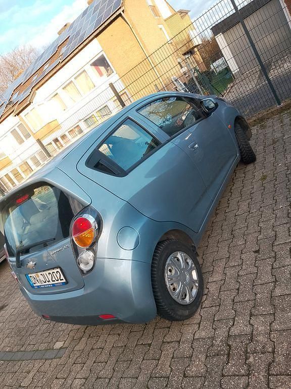 Usata Chevrolet Spark LS 68 CV (50 kW) 2011 Blu Utilitaria