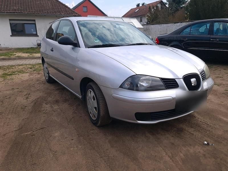 Gebraucht Seat Ibiza 80 PS (58 kW) 2004 Grau Kleinwagen