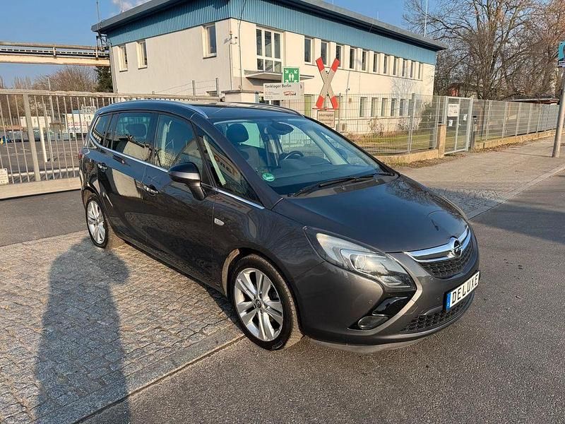 Gebraucht Opel Zafira Tourer 131 PS (96 kW) 2013 Grau Van / Kleinbus