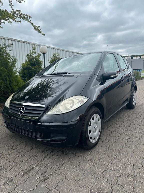 Schwarz Gebraucht 2005 Mercedes A150 Van / Kleinbus | 2.850 € (Guter Preis) - Bild 1/4