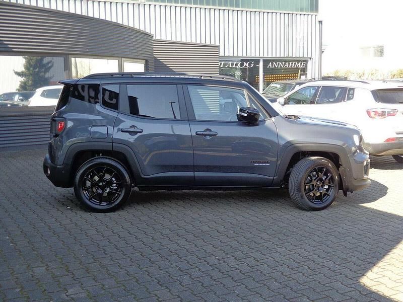 Gebraucht Jeep Renegade 131 PS (96 kW) 2022 Grau metallic SUV