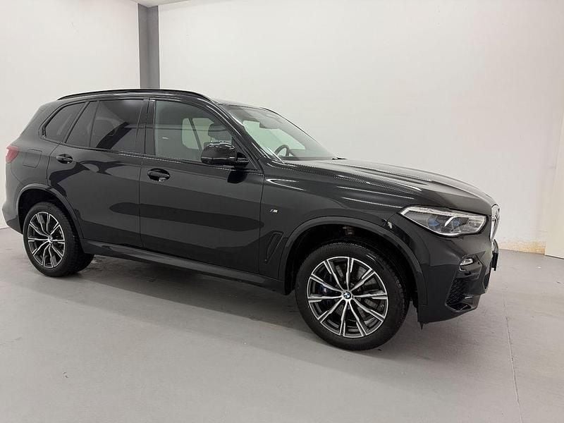 Schwarz Gebraucht 2021 BMW X5 M Sport SUV | 48.999 € (Superpreis) - Bild 1/4