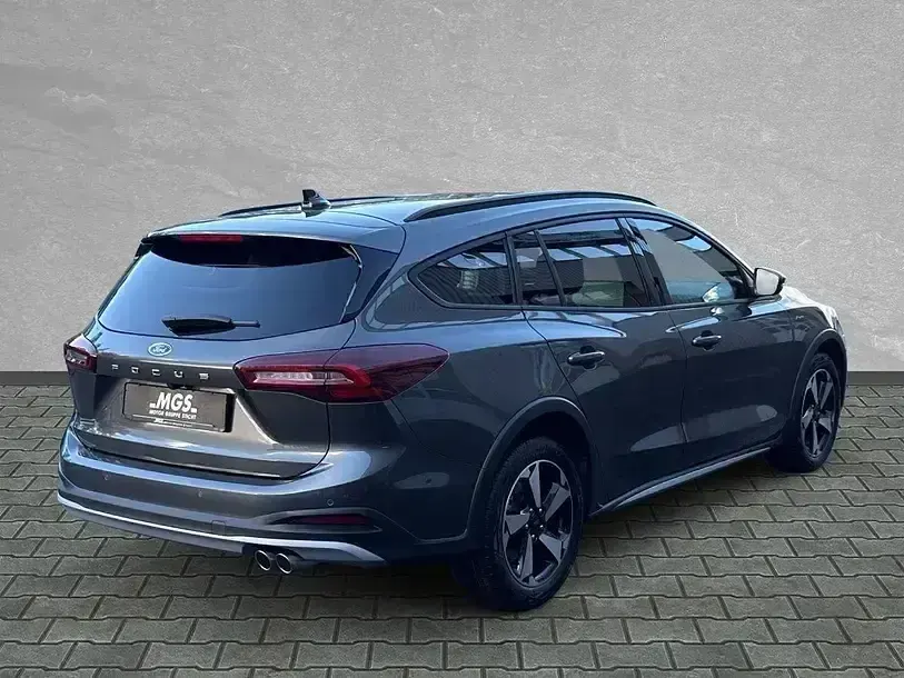 Ny Ford Focus Active X 155 HK (114 kW) 2025 Grå Sedan