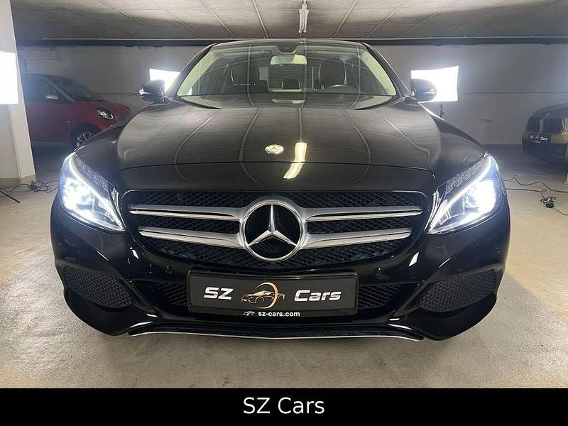 Gebraucht Mercedes C200 184 PS (135 kW) 2016 Schwarz Limousine