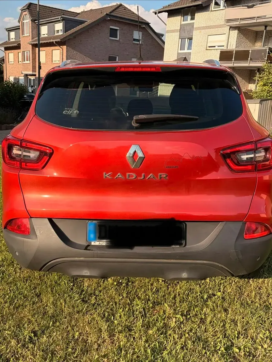 Gebraucht Renault Kadjar Experience 131 PS (96 kW) 2016 Rot SUV