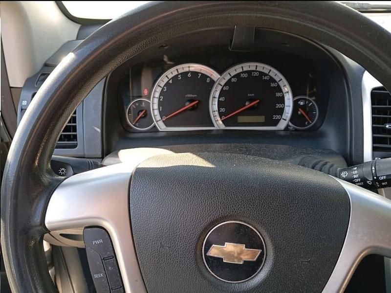 Gebraucht Chevrolet Captiva 136 PS (100 kW) 2008 Silber SUV