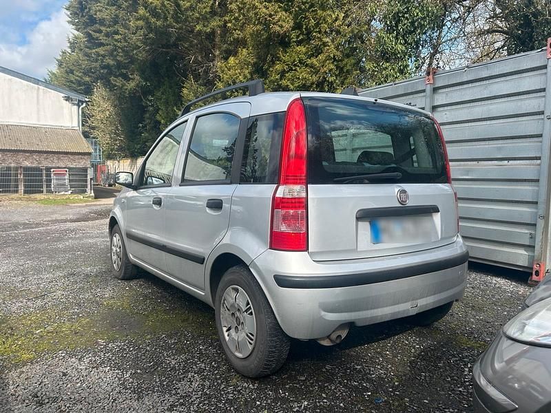 Gebraucht Fiat Panda 60 PS (44 kW) 2009 Silber Kleinwagen