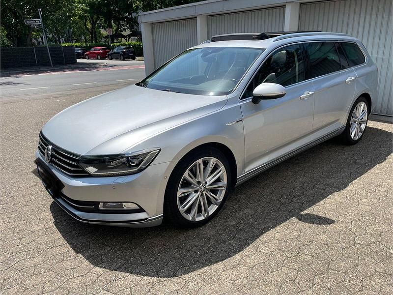 Gebraucht VW Passat Highline 239 PS (175 kW) 2015 Grau Kombi
