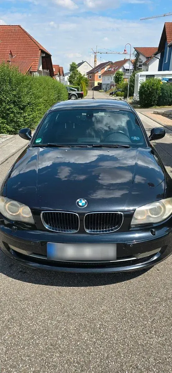 Gebraucht BMW 118 Coupé Sport Line 143 PS (105 kW) 2011 Schwarz Coupé