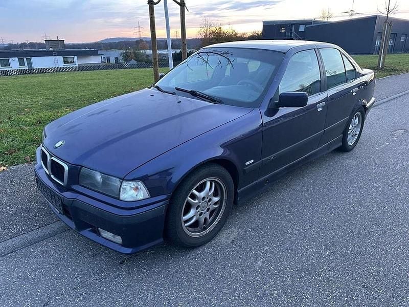 Violett Gebraucht 1997 BMW 328 M Sport Limousine | 5.999 € (Superpreis) - Bild 1/4