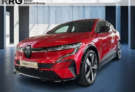 Używany Renault Megane E-Tech Techno 160 kW (218 KM) 2023 Czerwony Sedan/Limuzyna