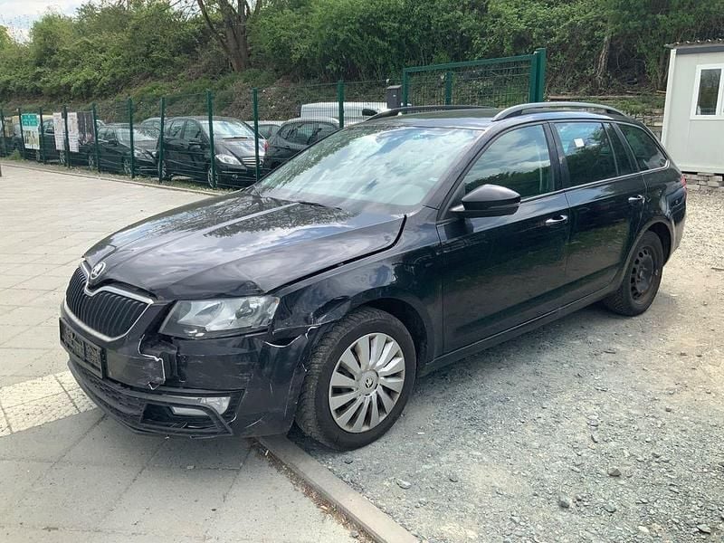 Gebraucht Skoda Octavia 150 PS (110 kW) 2015 Kombi