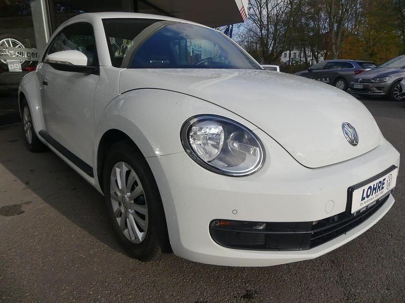 Gebraucht VW Beetle 105 PS (77 kW) 2016 Weiß Kleinwagen