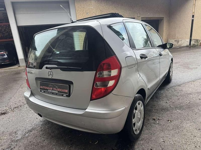 Gebraucht Mercedes A150 95 PS (69 kW) 2004 Polarsilber  metalliclack Kleinwagen