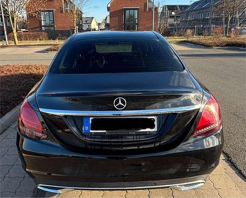 Gebraucht Mercedes 200 160 PS (117 kW) 2020 Schwarz Limousine